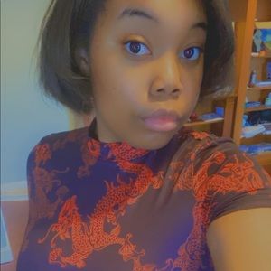 Meet your Posher, Dominique